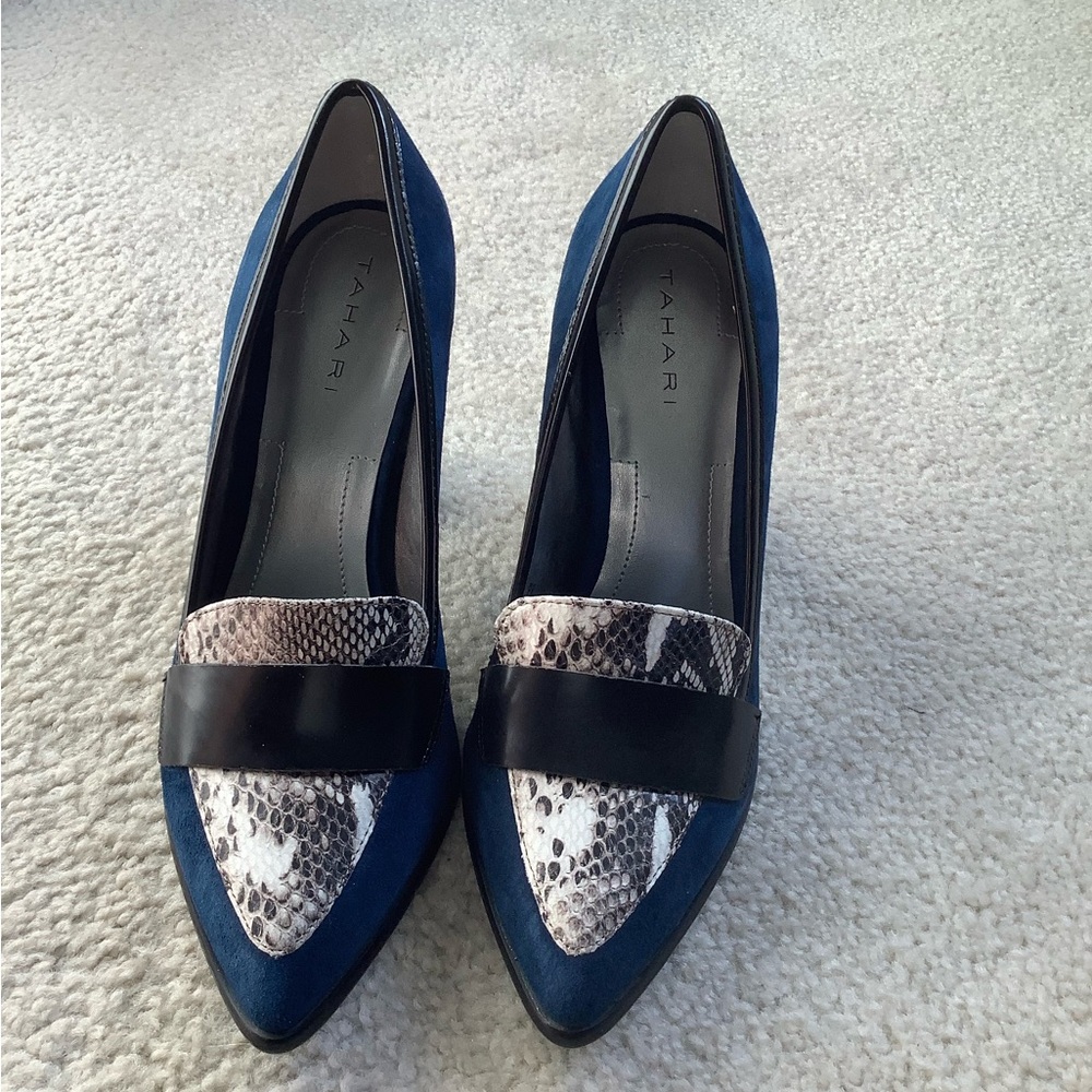 Tahari Aimee loafer